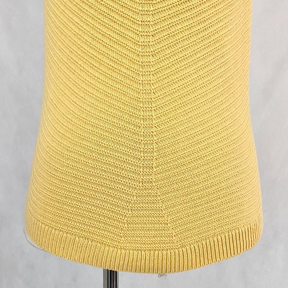 Uniqlo Cotton Sweater Knit V-Neck Camisole - Picture 7 of 10